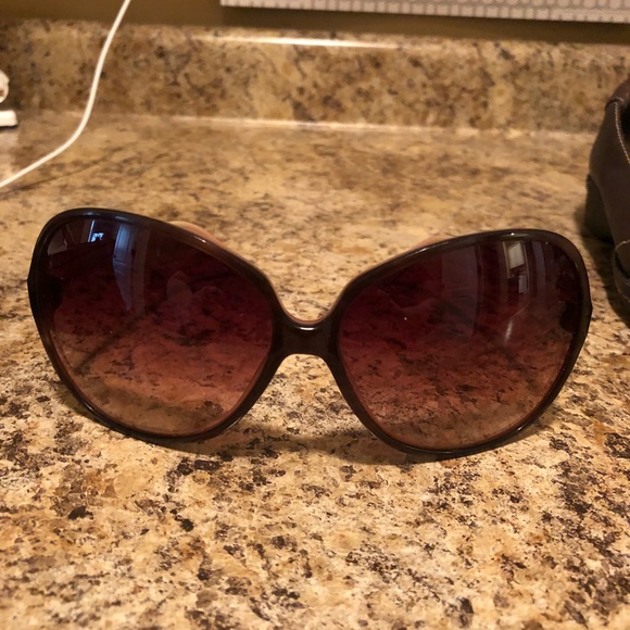Oliver Peoples’ sunglasses main image 4
